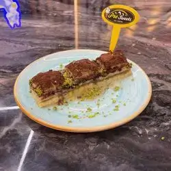 Baklava With Milk