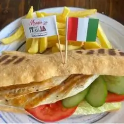 Panino Con Pollo Alla Griglia