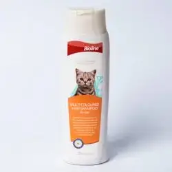 Multicolored Hair Shampoo For Cats Small