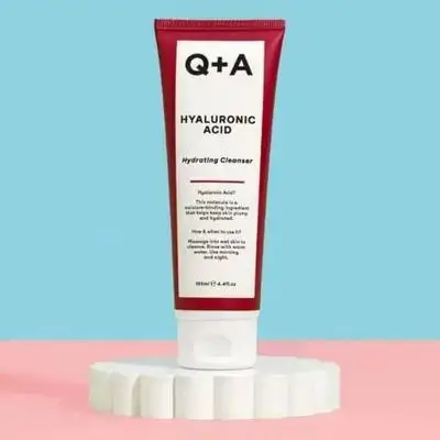 Hyaluronic acid hydrating cleanser