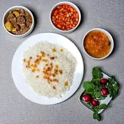 Rice And Broth With Qalia