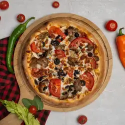 Shawarma Pizza