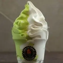 Banana And Vanilla Ice Cream