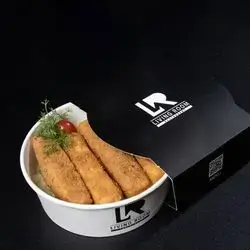 مۆزەرێلا ستیکی سورکراوە