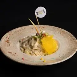 Fettuccine Alfredo