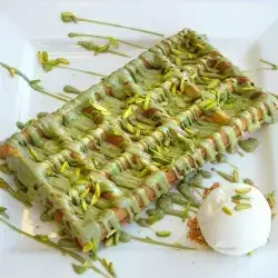 Waffle with Pistachio