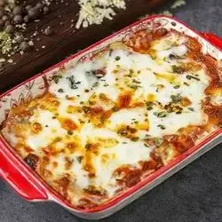 Lasagna Courtyard