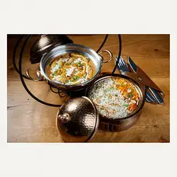 Pottery Chicken Rice With Masala Sauce