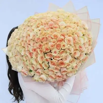 Imported Rose Bouquet – 130 Flowers