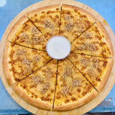 Tuna Pizza