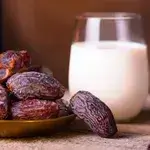 Dates With Milk