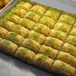 Pistachio Baklava 1Kg