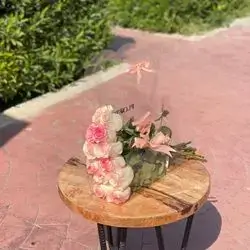 Luxe Bag Flower