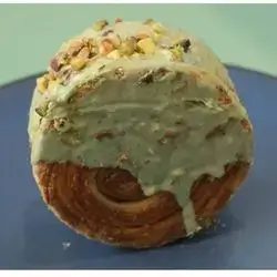 Pistachio Croissant Roll