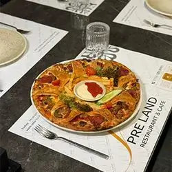 Crown Pizza