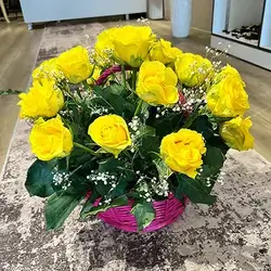 Basket of 15 Yellow Roses