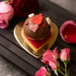 Chocolate Bomb with cockies valentine