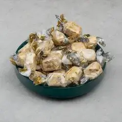 Gazo With Walnuts