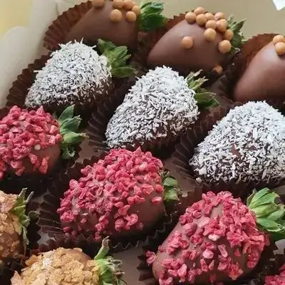 Strawberries Chocolate - 12 Pieces