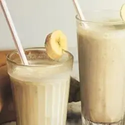 Banana Juice with Milk