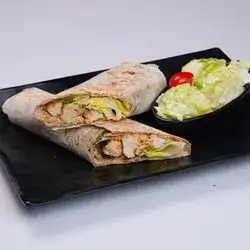 سيزر الدجاج بالميرمية ٢٤٥ سعرة حرارية