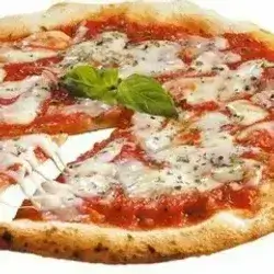 Margherita Cheese Pizza