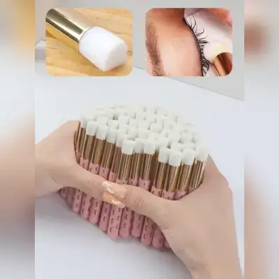 1pc Pink Eyelash Cleansing Brush
