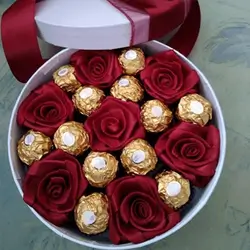 Flower Box 7 Flowers With Nestle