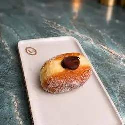 Bombolone with nutella