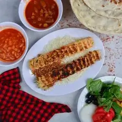 2 Shish Chicken Kebab On Rice