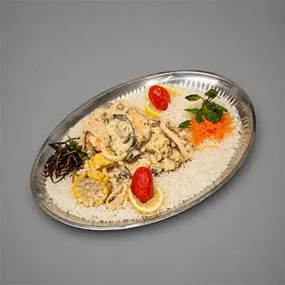 White Seafood Basket (for 4)