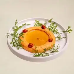 Hummus with Pepper