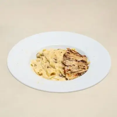 Fettuccine Alfredo