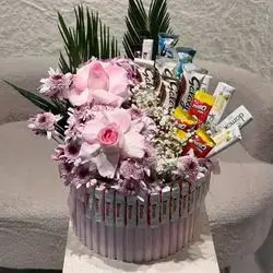 Chocolate & Flowers Box