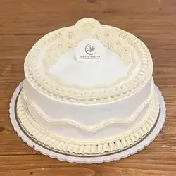 Vanilla Cake Size 2