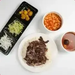 کص باللحم غنم مع رز