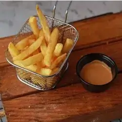 Fries With Sauce