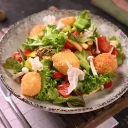 Halloumi Salad