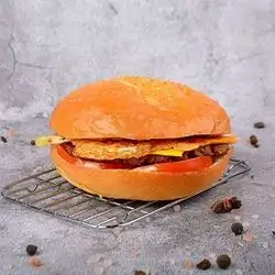 Chicken Burger With Cheese & Egg