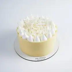 Birthday Cake For 6 Person