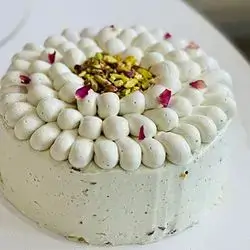 Whole Pistachio Cake 6 Persons