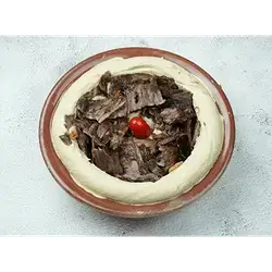 Hummus with Meat Shawarma Plate