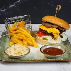Double Beef Cheeseburger