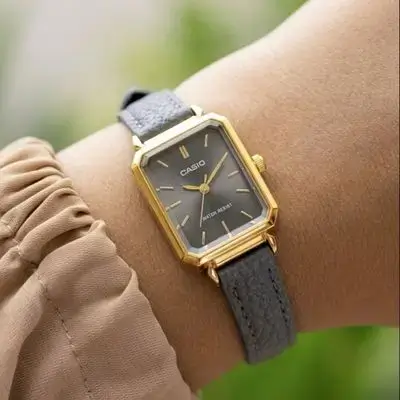 CASIO WATCH