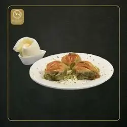 Media Baklava