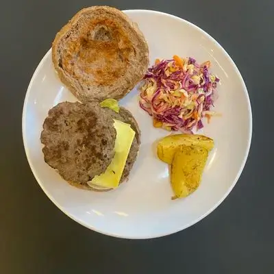 Double Beef Burger (521 Calories)