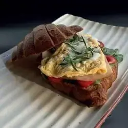 Egg Croissant With Avocado Sauce