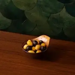 Mixed olives