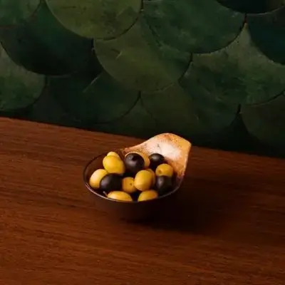 Mixed olives