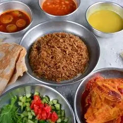 Rice With Pomegranate Molasses And Oven Chicken